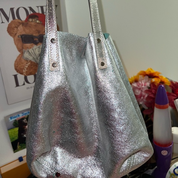 Tiffany & Co Tiffany Silver Metallic Leather Reversible Suede Tote Preowned